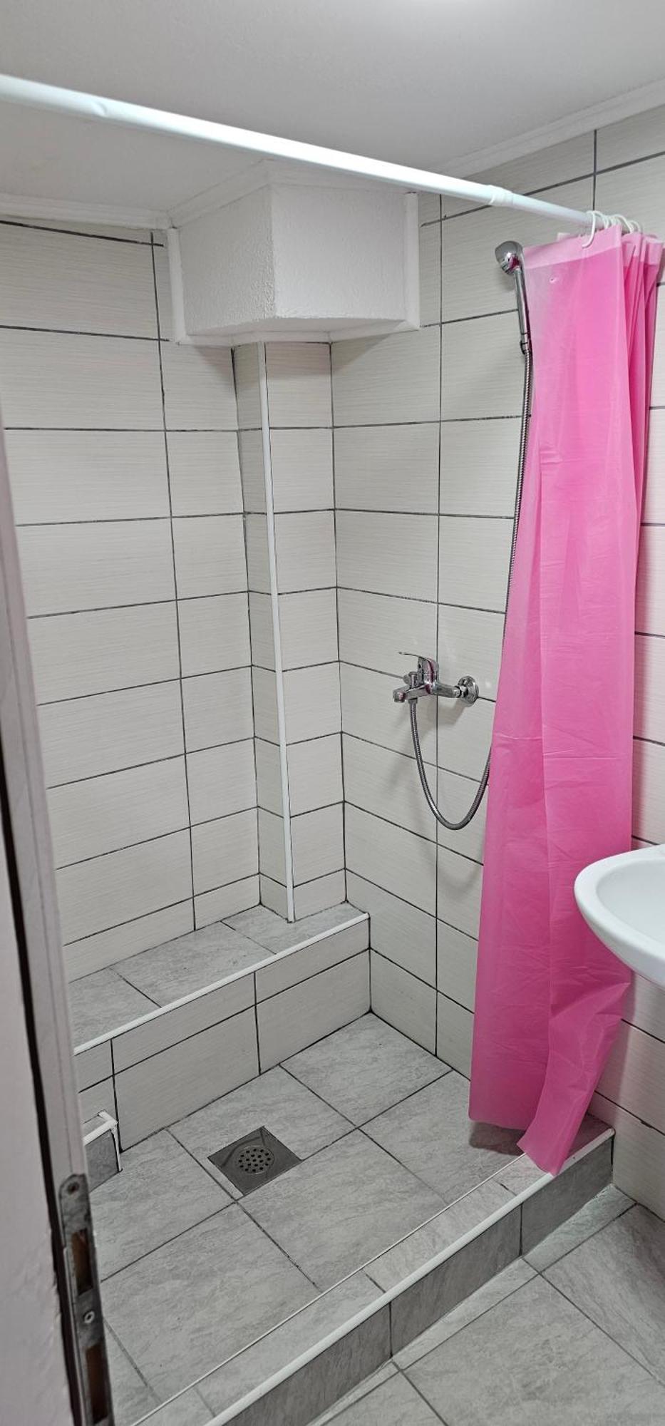 Apartmani Roki Tuzla Luaran gambar